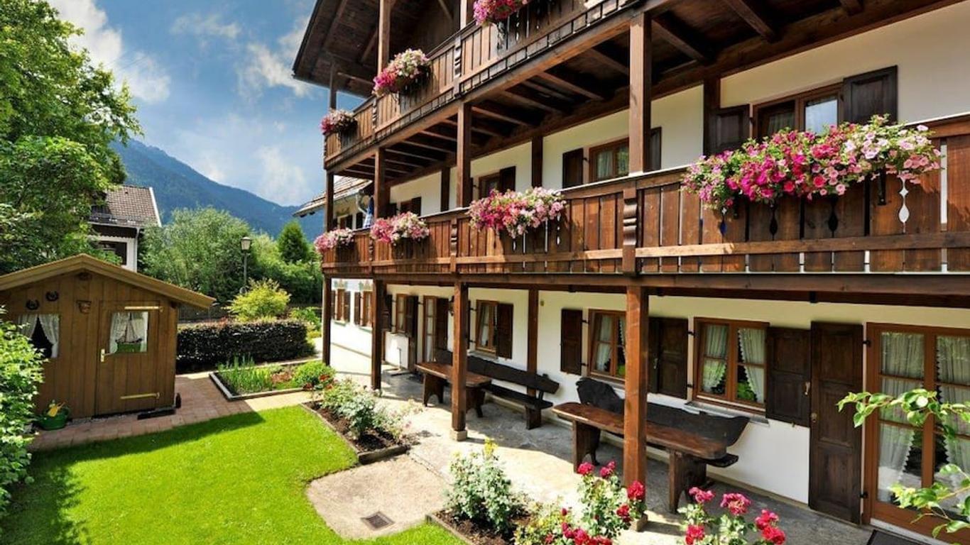 Gästehaus Enzianhof Hotel Garni